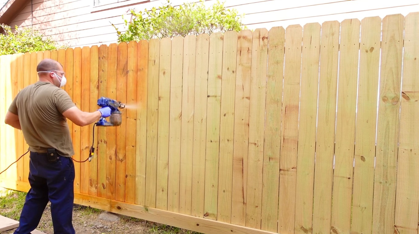 Fence repair and replacement services in Carson, CA